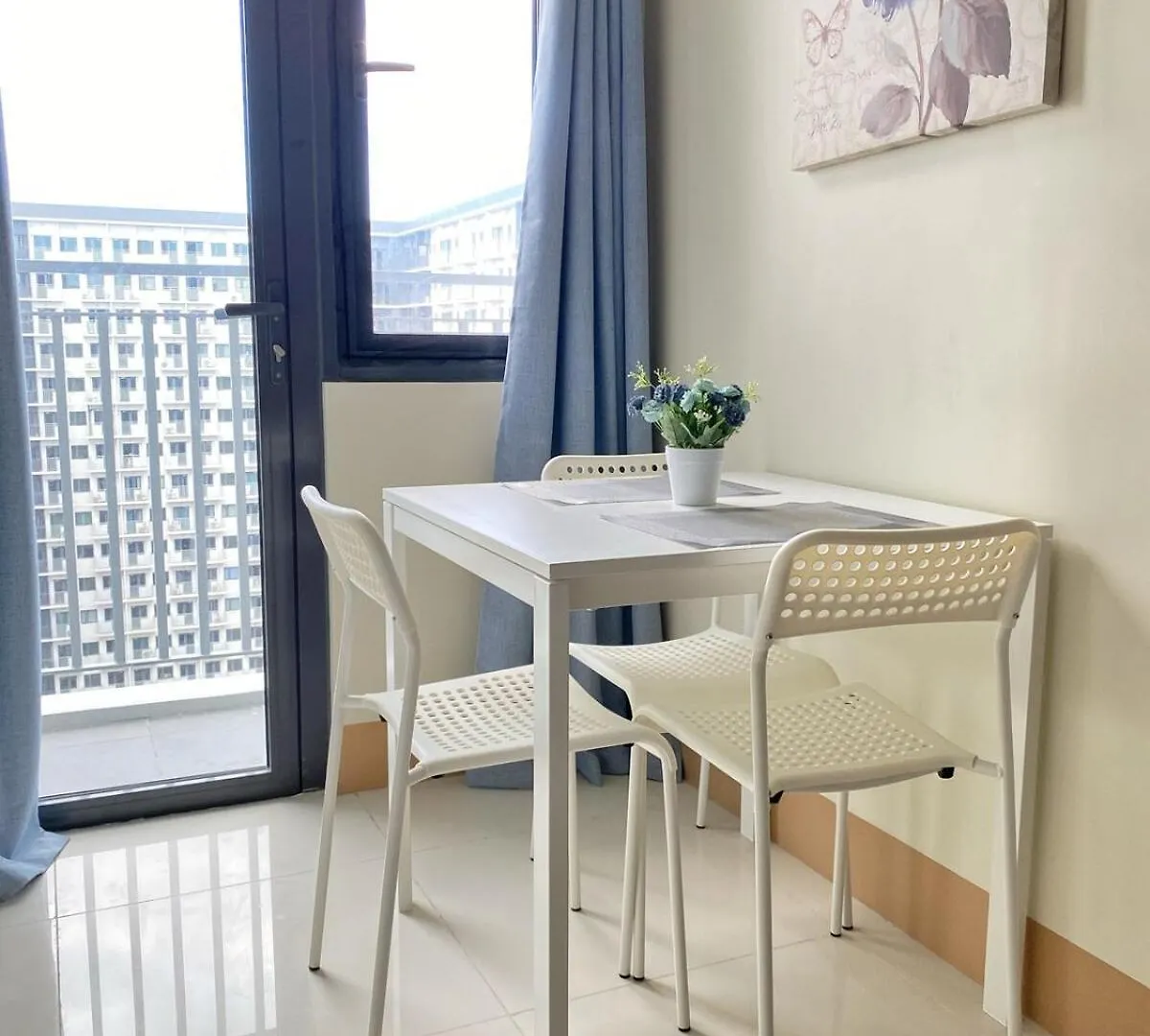 Apartment Shore 3 - Unit Chloe - Brand New And Relaxing 1Br Manila